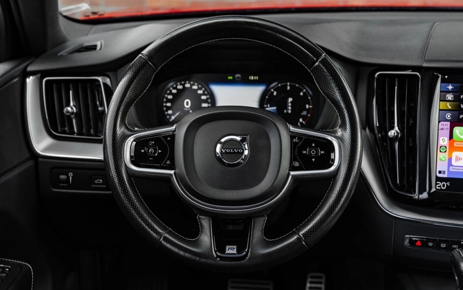 Volvo XC 60 cena 125900 przebieg: 133628, rok produkcji 2018 z Recz małe 781